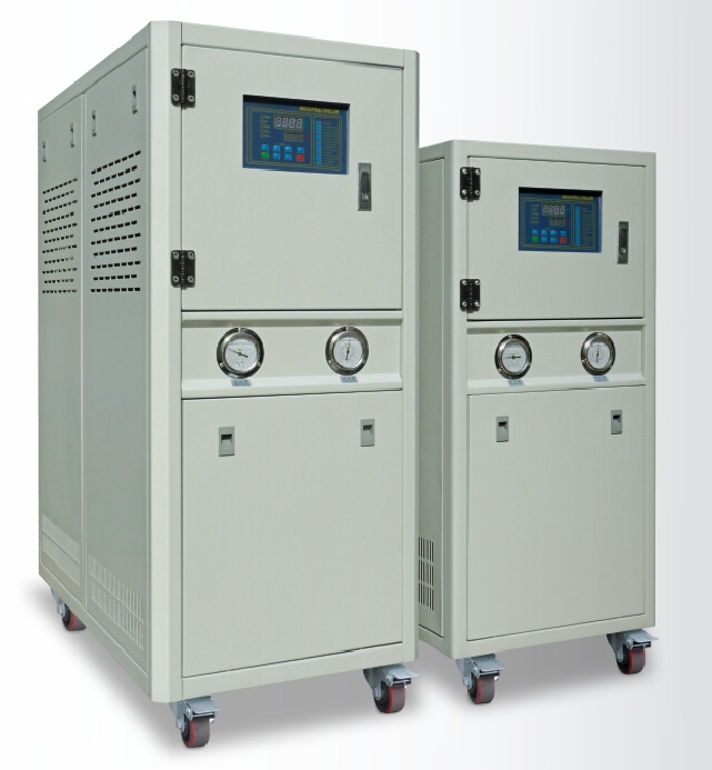 水冷式冷水機(jī).jpg 水冷式冷水機(jī).jpg